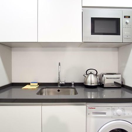 Apartamento Monsalves Courtyard By Valcambre Sevilla Exterior foto